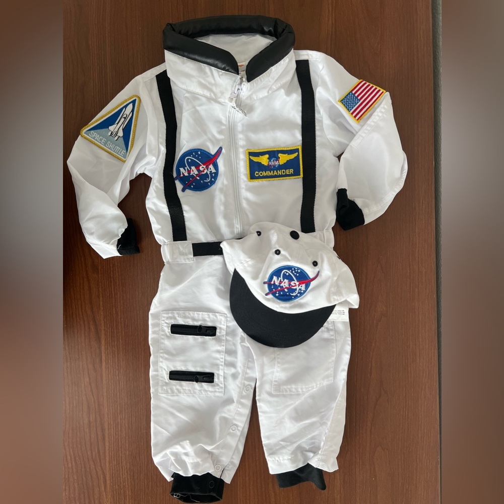 Aeromax Kids Astronaut Body Suit w/Embroidered Hat Costume Size 18Months